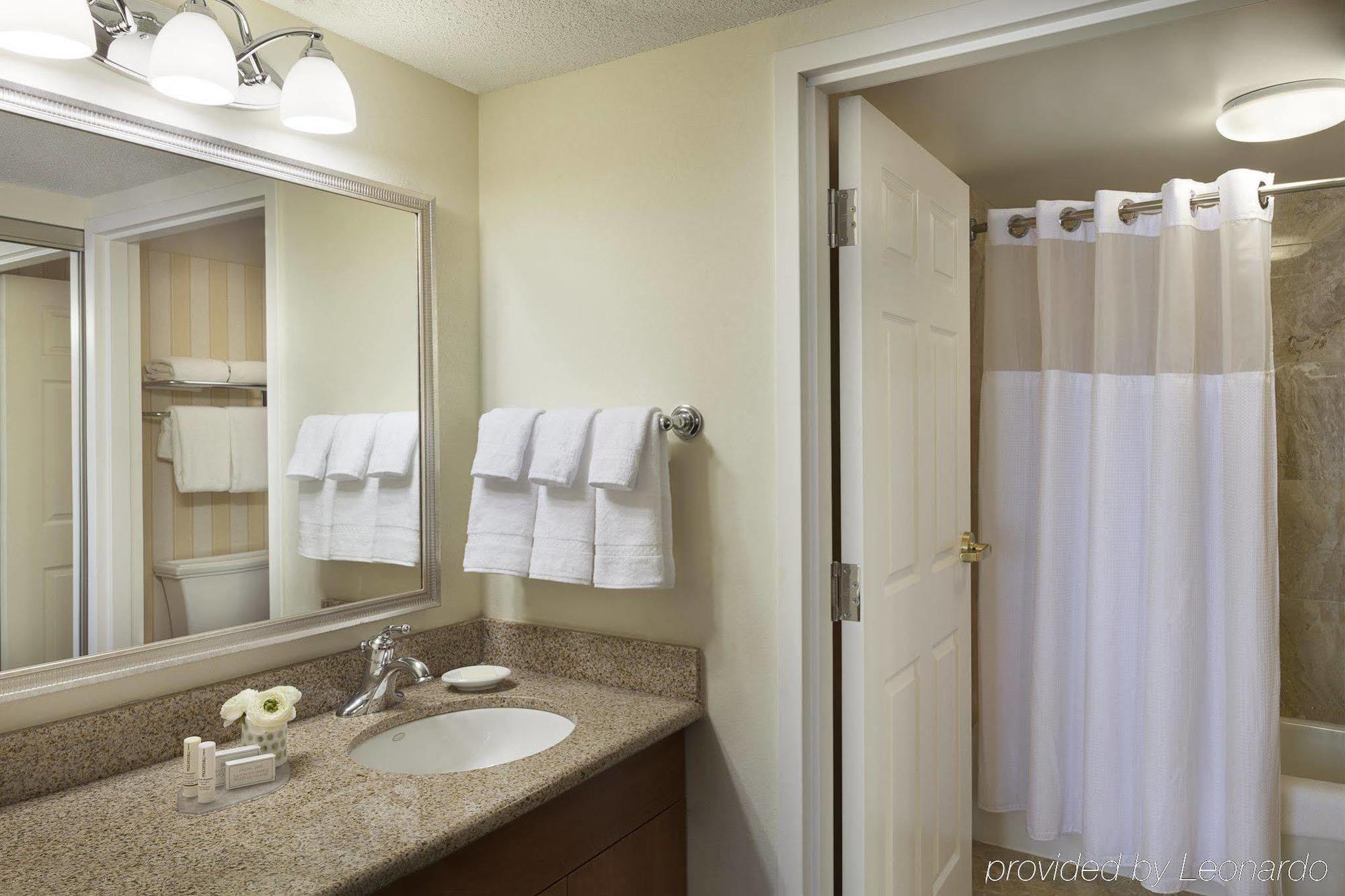Residence Inn By Marriott Toronto Airport Luaran gambar